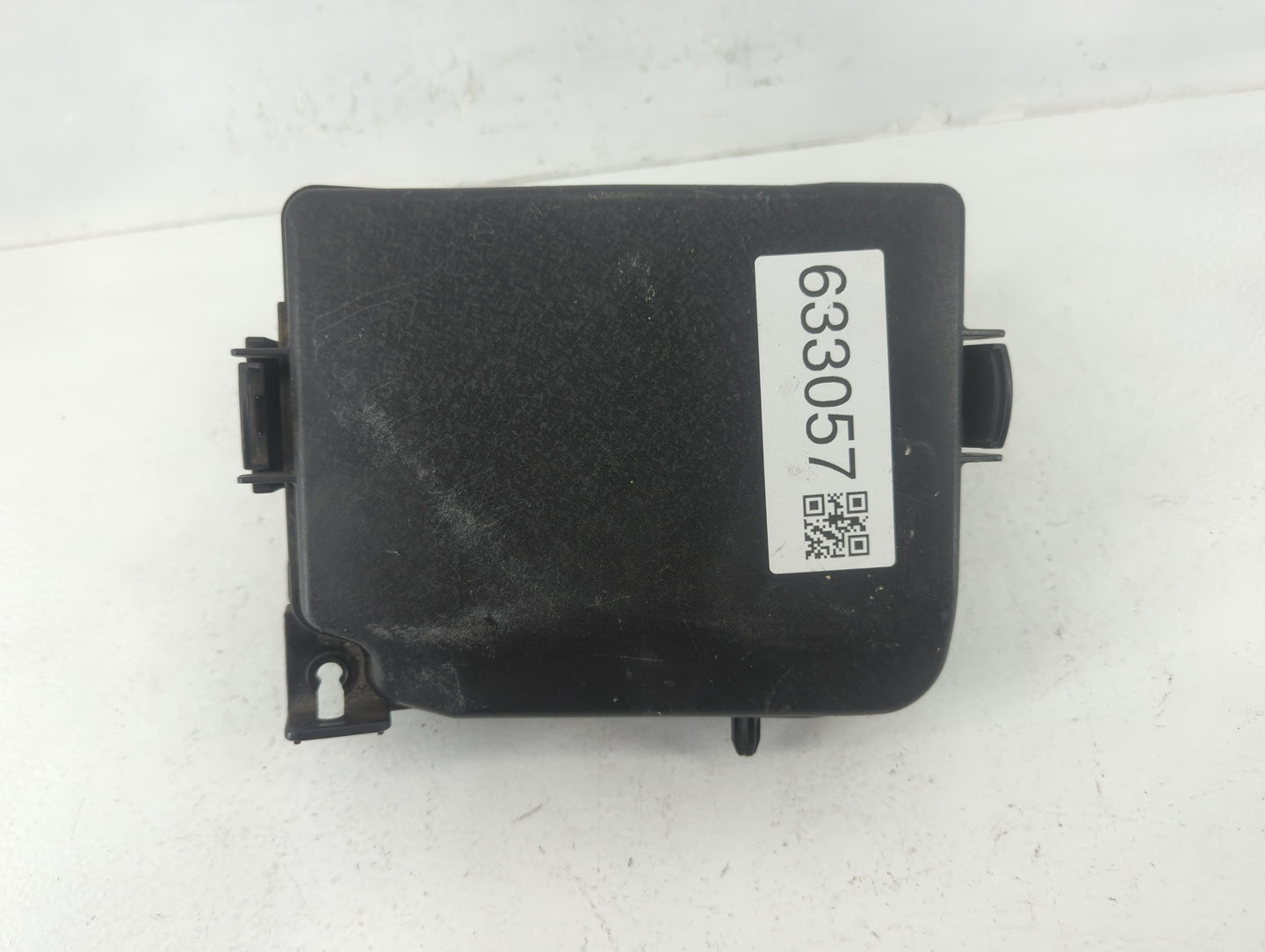 2017-2018 Kia Forte Fusebox Fuse Box Panel Relay Module P/N:91218 B0400 Fits Fits 2017 2018 OEM Used Auto Parts - Oemusedaut