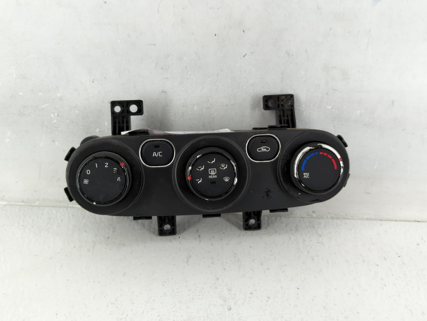 2017-2018 Kia Forte Climate Control Module Temperature AC/Heater Replacement P/N:97250-B0AA0 QO290AAM Fits Fits 2017 2018 OE