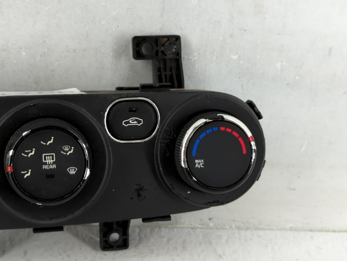 2017-2018 Kia Forte Climate Control Module Temperature AC/Heater Replacement P/N:97250-B0AA0 QO290AAM Fits Fits 2017 2018 OE