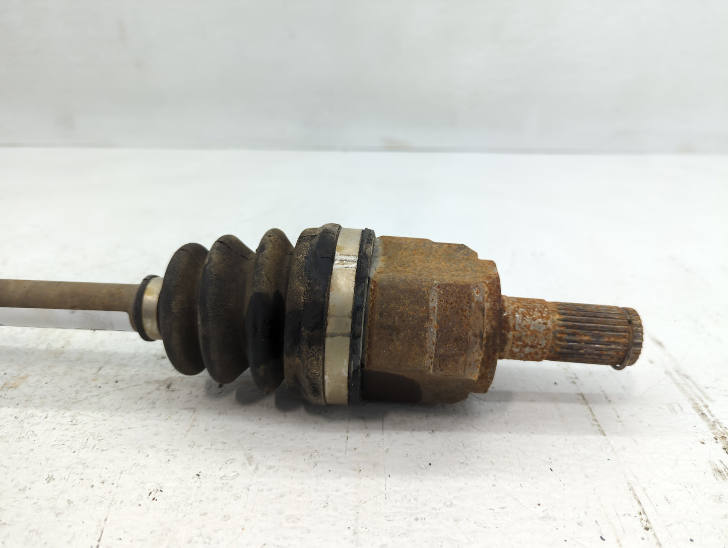 2014-2018 Kia Forte Axle Shaft Front Driver Cv C/v - Oemusedautoparts1.com