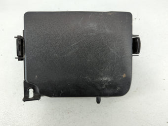 compare product 2017-2018 Kia Forte Fusebox Fuse Box Panel Relay Module P/N:91218 B0400 Fits Fits 2017 2018 OEM Used Auto Parts