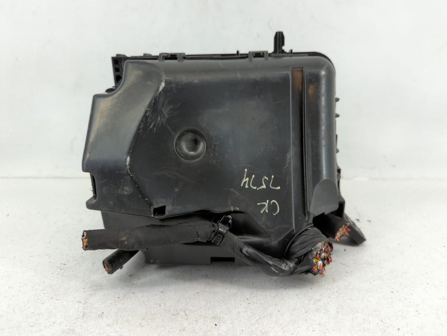 2017-2018 Kia Forte Fusebox Fuse Box Panel Relay Module P/N:91218 B0400 Fits Fits 2017 2018 OEM Used Auto Parts - Oemusedaut