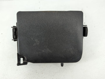 2017-2018 Kia Forte Fusebox Fuse Box Panel Relay Module P/N:91218 B0400 Fits Fits 2017 2018 OEM Used Auto Parts - Oemusedaut