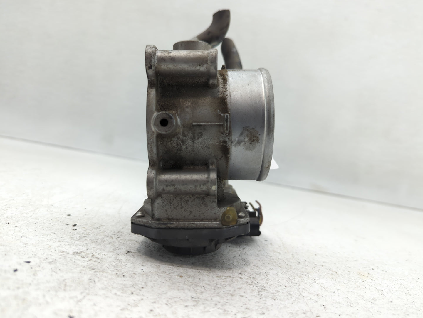 2014-2018 Kia Forte Throttle Body P/N:35100-2E000 Fits Fits 2011 2012 2013 2014 2015 2016 2017 2018 2019 2020 2021 OEM Used 