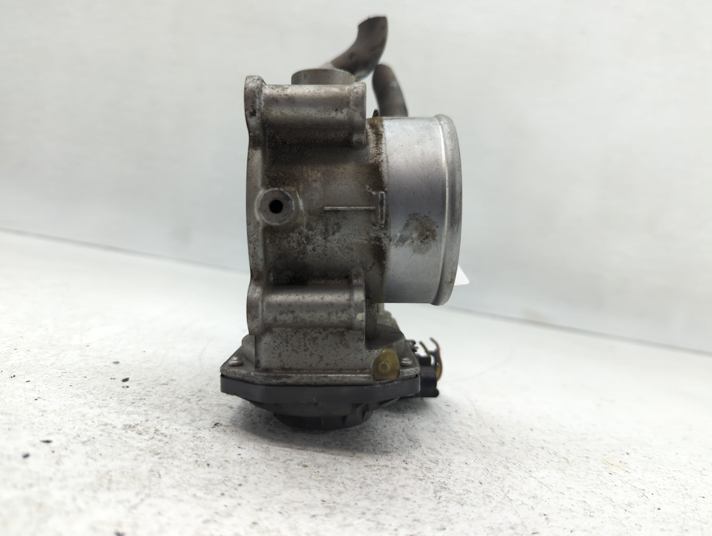 2014-2018 Kia Forte Throttle Body P/N:35100-2E000 Fits Fits 2011 2012 2013 2014 2015 2016 2017 2018 2019 2020 2021 OEM Used 