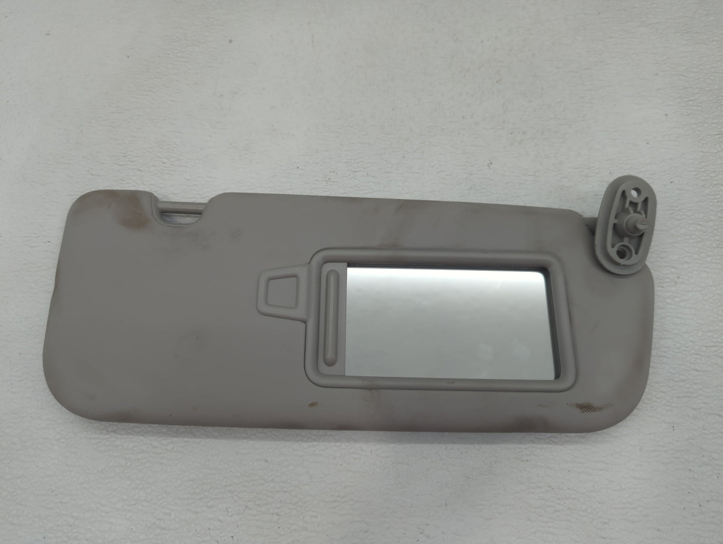 2017-2018 Kia Forte Sun Visor Shade Replacement Passenger Right Mirror Fits Fits 2017 2018 OEM Used Auto Parts - Oemusedauto