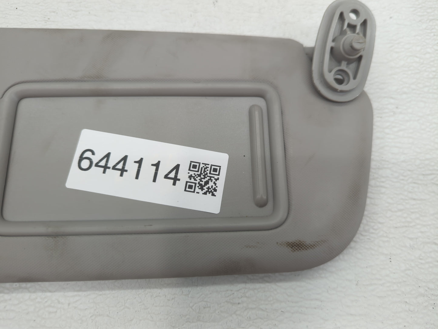 2017-2018 Kia Forte Sun Visor Shade Replacement Passenger Right Mirror Fits Fits 2017 2018 OEM Used Auto Parts - Oemusedauto