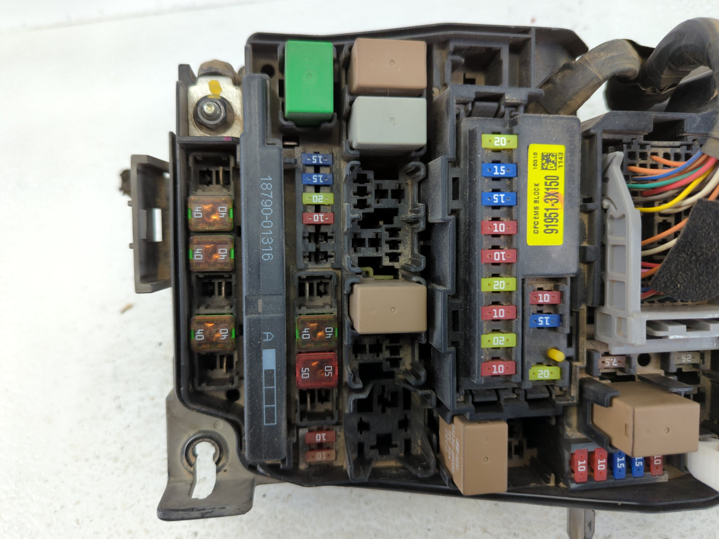 2017-2018 Kia Forte Fusebox Fuse Box Panel Relay Module P/N:109 91950-3X510, 1609124238, 91218 B0400 Fits Fits 2017 2018 OEM