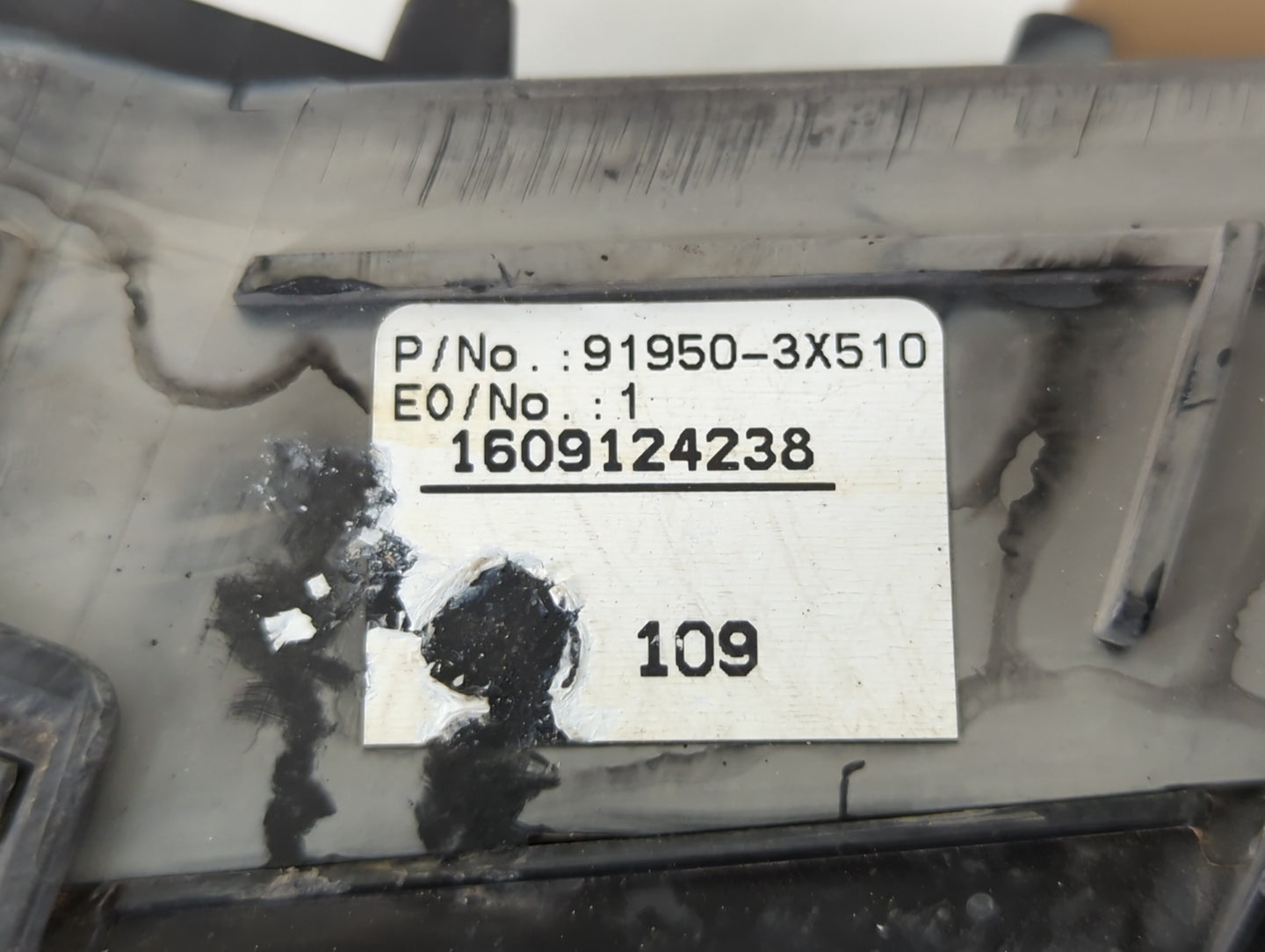 2017-2018 Kia Forte Fusebox Fuse Box Panel Relay Module P/N:109 91950-3X510, 1609124238, 91218 B0400 Fits Fits 2017 2018 OEM