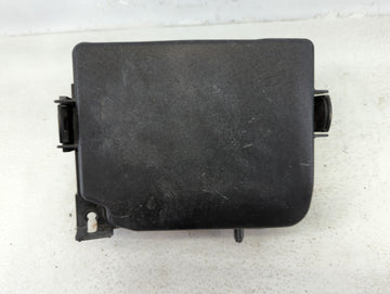 2017-2018 Kia Forte Fusebox Fuse Box Panel Relay Module P/N:91218 B0400 Fits Fits 2017 2018 OEM Used Auto Parts - Oemusedaut