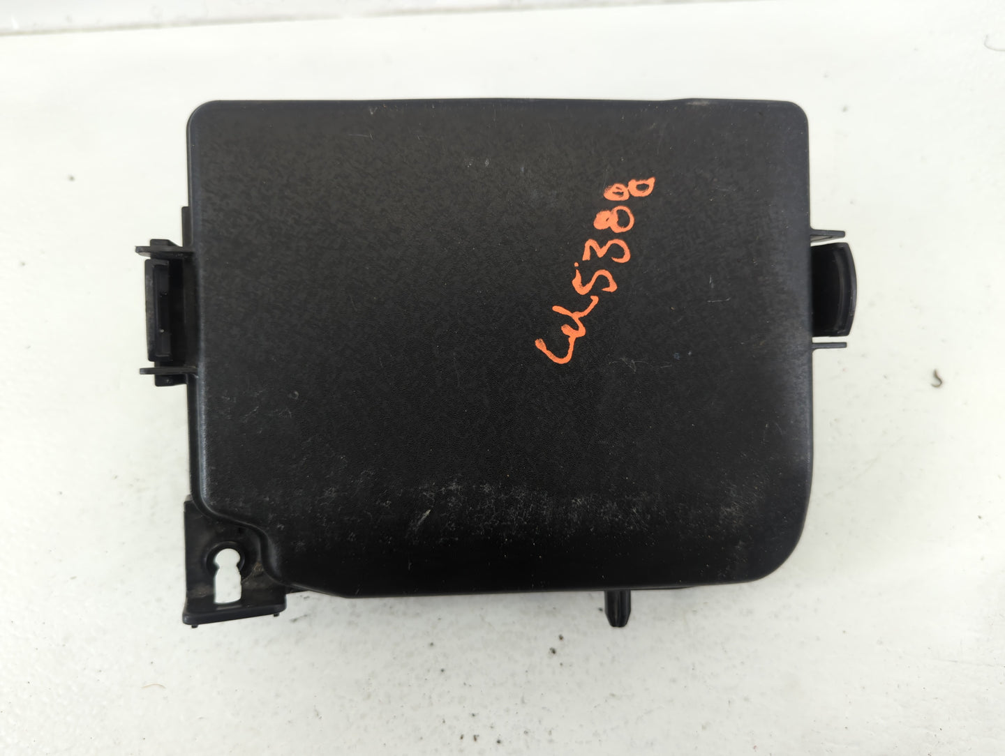 2017-2018 Kia Forte Fusebox Fuse Box Panel Relay Module P/N:91218 B0400 Fits Fits 2017 2018 OEM Used Auto Parts - Oemusedaut