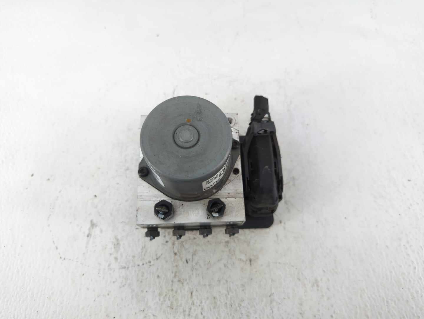 2017-2018 Kia Forte ABS Pump Control Module Replacement P/N:61589-45200 58900-B0200 Fits Fits 2017 2018 OEM Used Auto Parts 