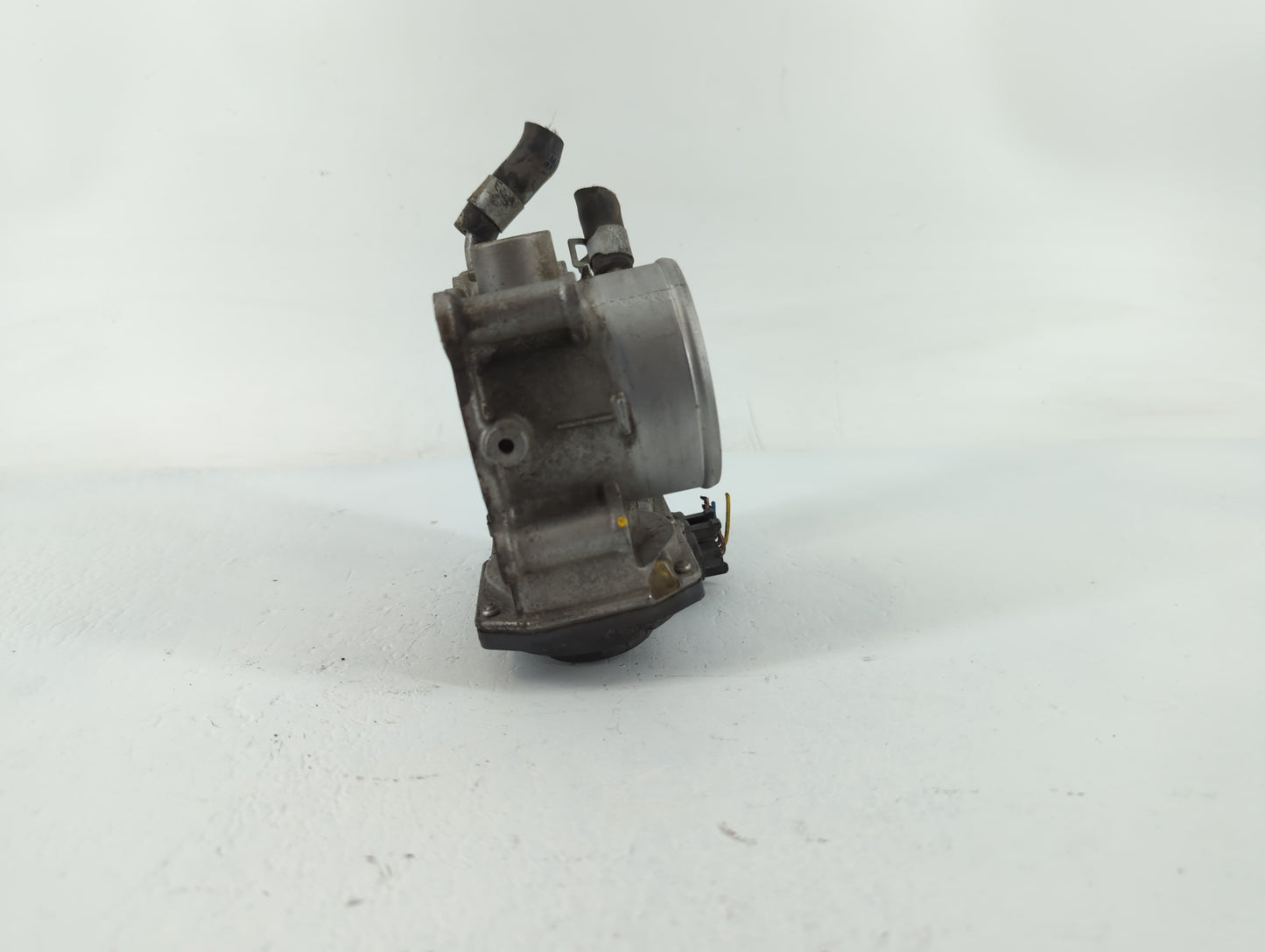 2014-2018 Kia Forte Throttle Body P/N:35100-2E000 Fits Fits 2011 2012 2013 2014 2015 2016 2017 2018 2019 2020 2021 OEM Used 