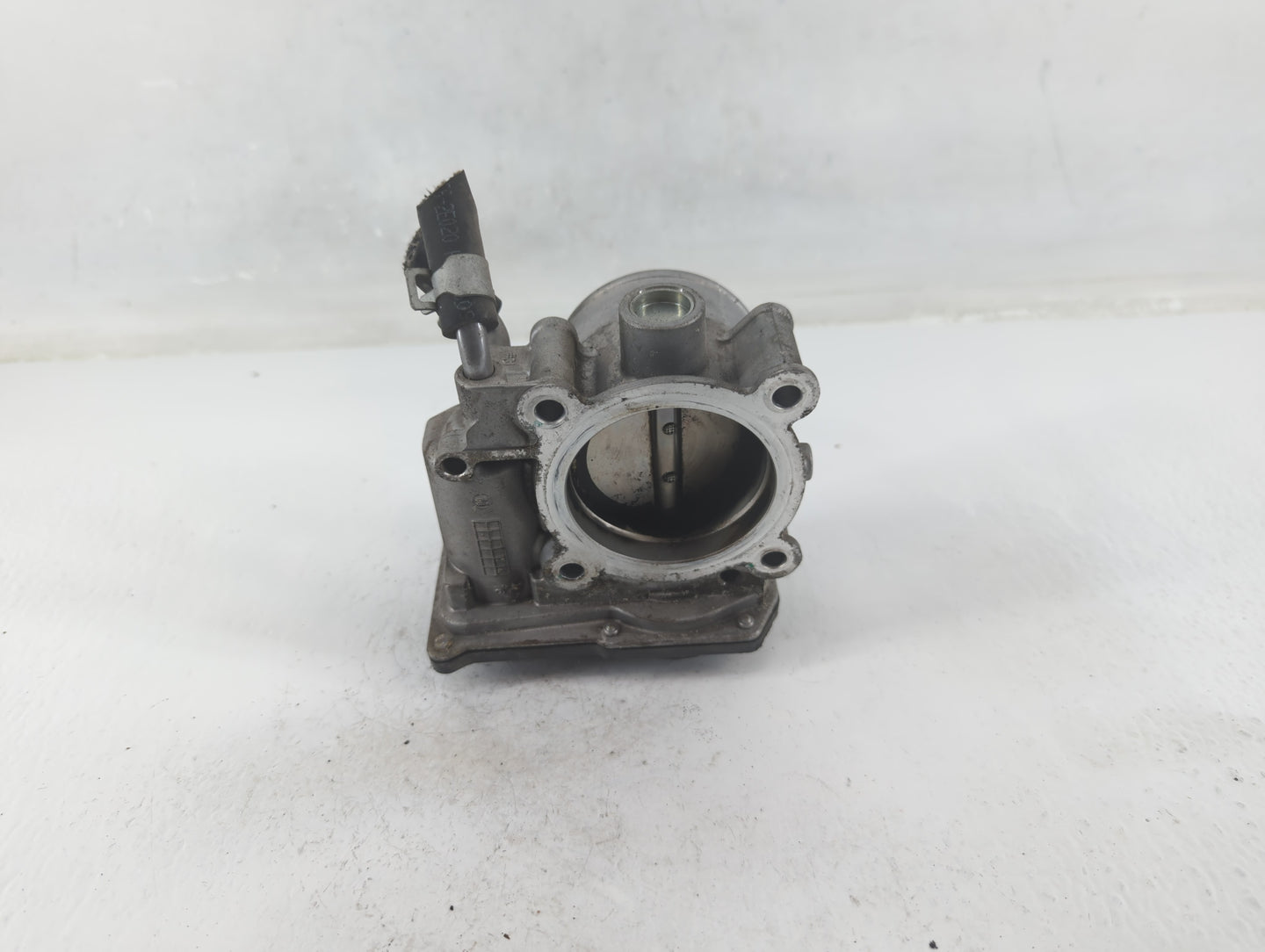 2014-2018 Kia Forte Throttle Body P/N:35100-2E000 Fits Fits 2011 2012 2013 2014 2015 2016 2017 2018 2019 2020 2021 OEM Used 