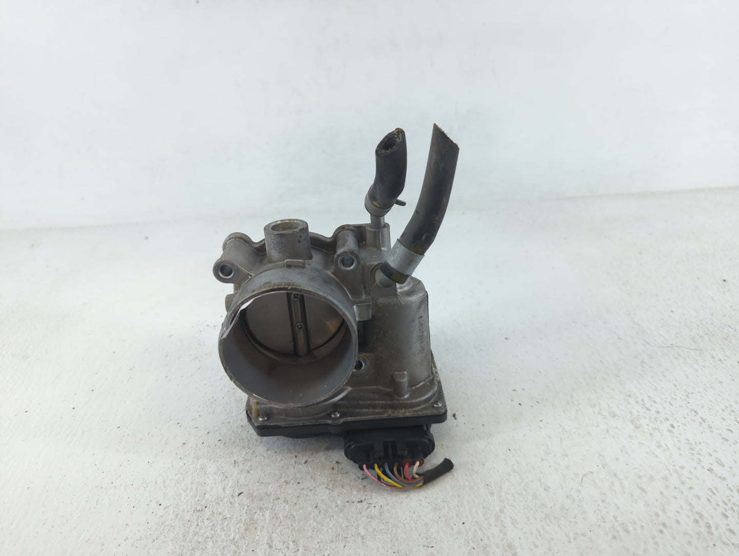 2014-2018 Kia Forte Throttle Body P/N:5323 05T17 35100-2E000 Fits Fits 2011 2012 2013 2014 2015 2016 2017 2018 2019 2020 202