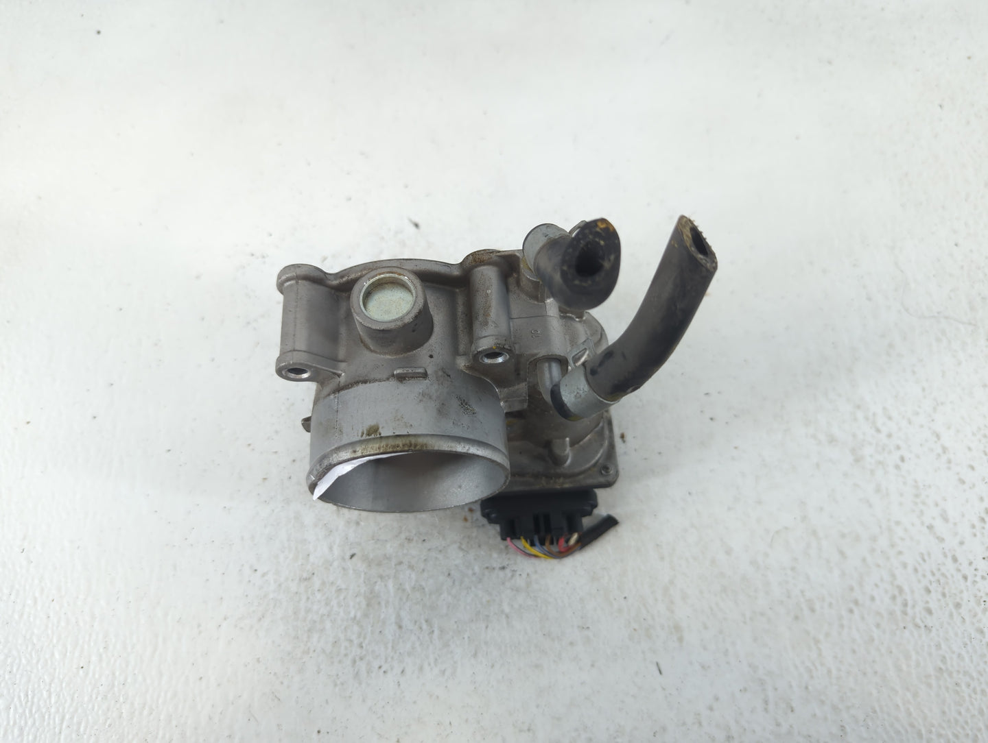 2014-2018 Kia Forte Throttle Body P/N:5323 05T17 35100-2E000 Fits Fits 2011 2012 2013 2014 2015 2016 2017 2018 2019 2020 202