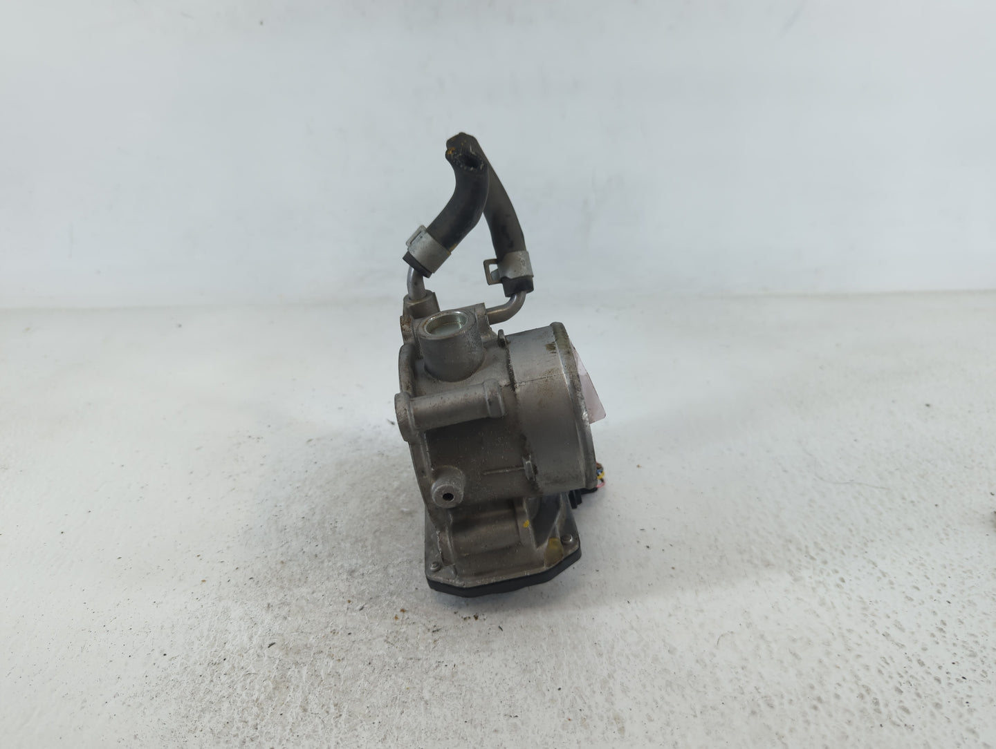 2014-2018 Kia Forte Throttle Body P/N:5323 05T17 35100-2E000 Fits Fits 2011 2012 2013 2014 2015 2016 2017 2018 2019 2020 202