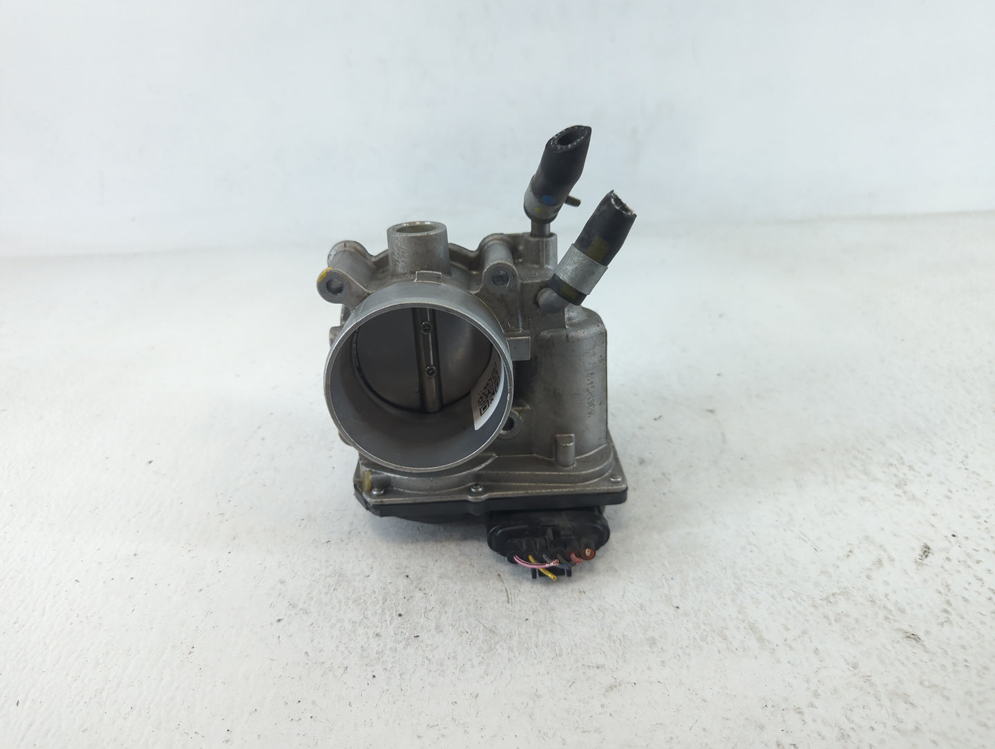 2014-2018 Kia Forte Throttle Body P/N:35100-2E000 Fits Fits 2011 2012 2013 2014 2015 2016 2017 2018 2019 2020 2021 OEM Used 