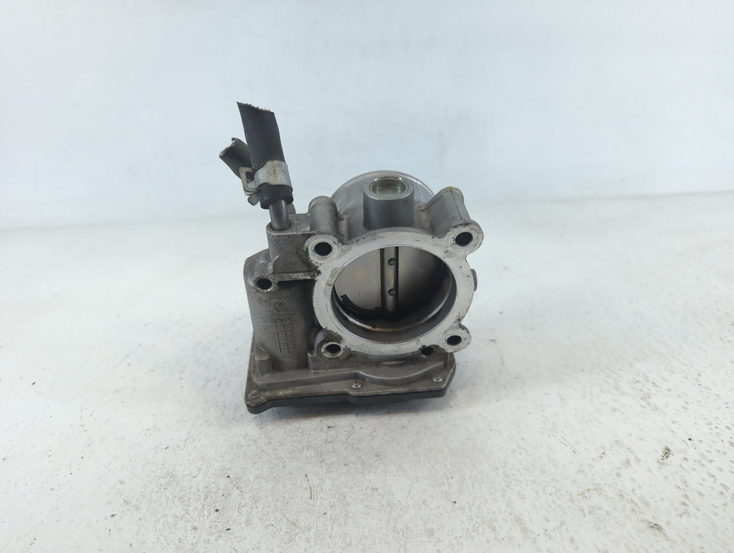 2014-2018 Kia Forte Throttle Body P/N:35100-2E000 Fits Fits 2011 2012 2013 2014 2015 2016 2017 2018 2019 2020 2021 OEM Used 