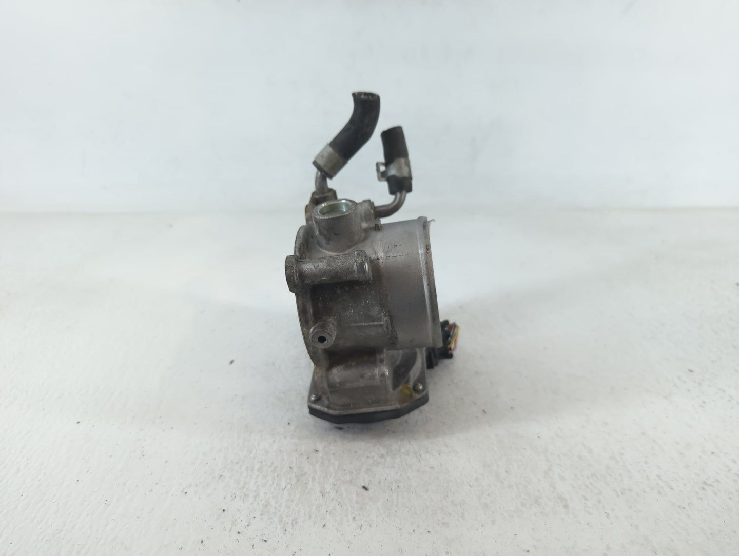 2014-2018 Kia Forte Throttle Body P/N:5323 06T15 35100-2E000 Fits Fits 2011 2012 2013 2014 2015 2016 2017 2018 2019 2020 202