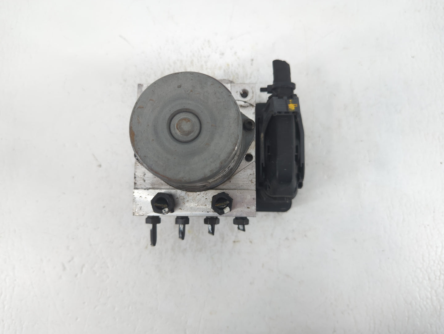 2017-2018 Kia Forte ABS Pump Control Module Replacement P/N:58920-B0200 B0589-20500 Fits Fits 2017 2018 OEM Used Auto Parts 