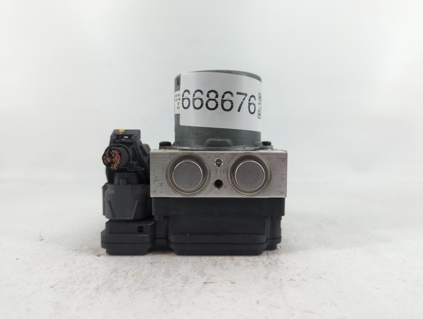 2017-2018 Kia Forte ABS Pump Control Module Replacement P/N:58920-B0200 B0589-20500 Fits Fits 2017 2018 OEM Used Auto Parts 