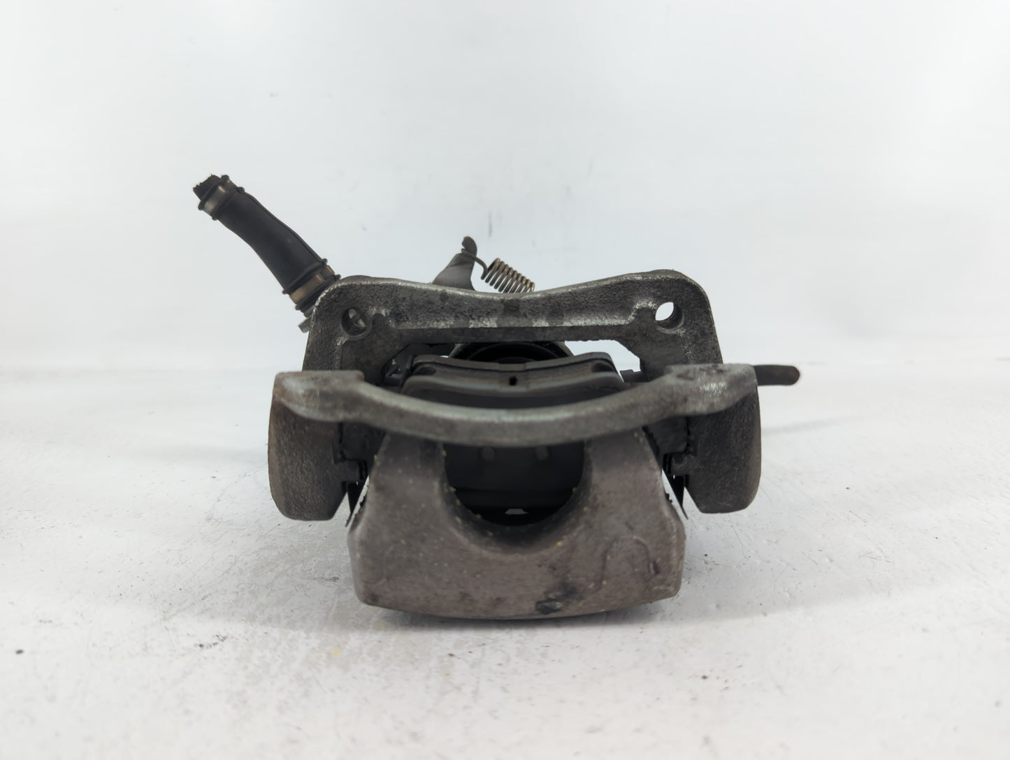 2017-2018 Kia Forte Front Passenger Right Brake Caliper - Oemusedautoparts1.com