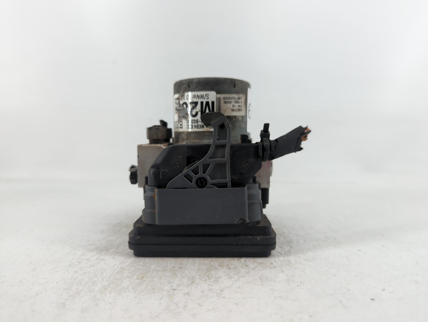 2017-2018 Kia Forte ABS Pump Control Module Replacement P/N:58920-B0200 B0589-20500 Fits Fits 2017 2018 OEM Used Auto Parts 