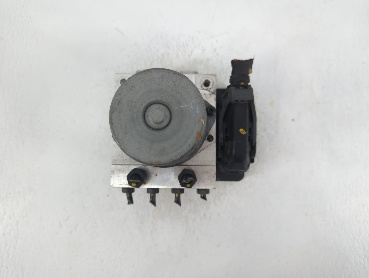 2017-2018 Kia Forte ABS Pump Control Module Replacement P/N:58920-B0200 B0589-20500 Fits Fits 2017 2018 OEM Used Auto Parts 