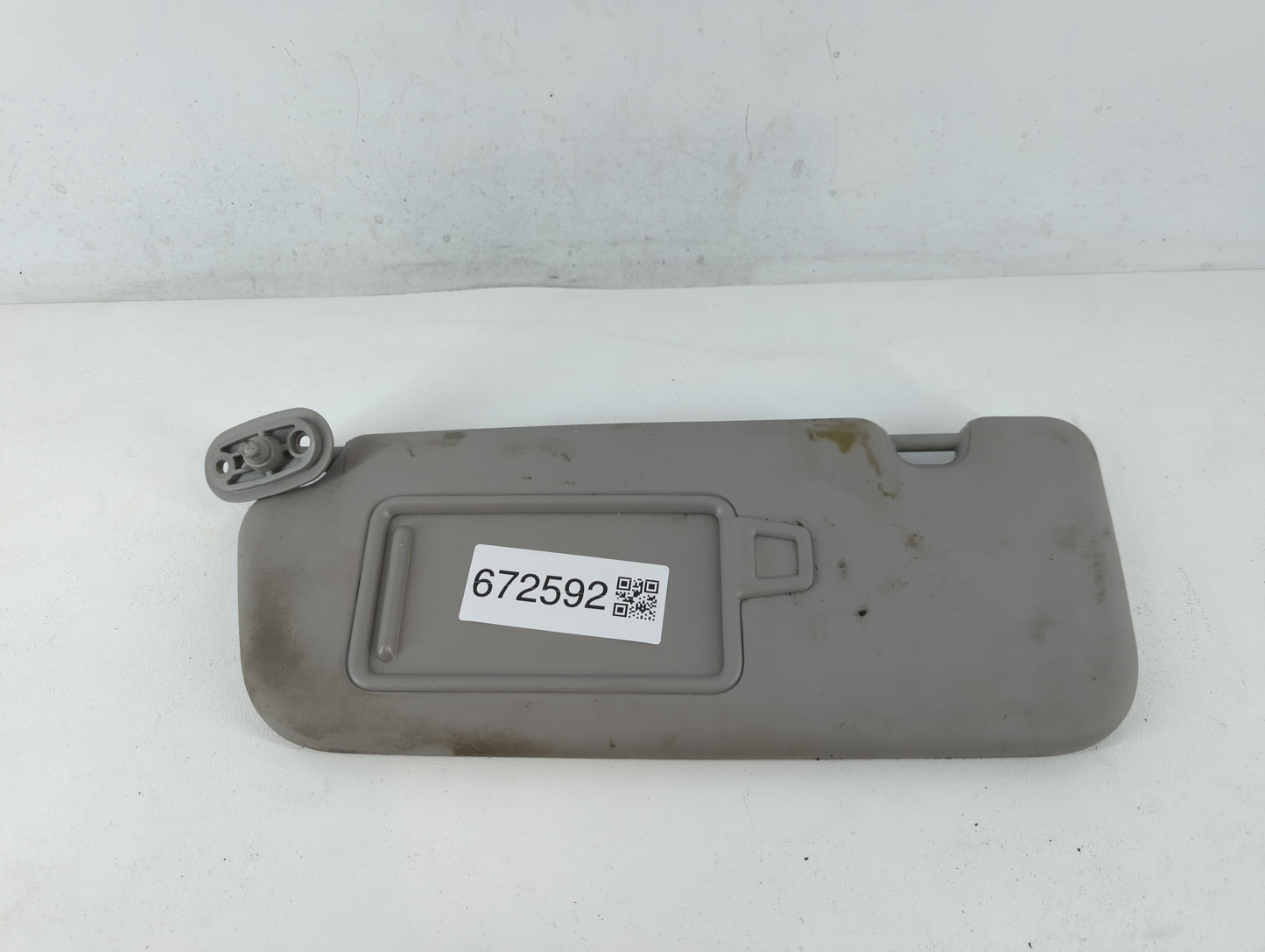 2017-2018 Kia Forte Sun Visor Shade Replacement Passenger Right Mirror Fits Fits 2017 2018 OEM Used Auto Parts - Oemusedauto