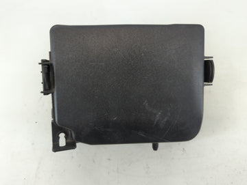 2017-2018 Kia Forte Fusebox Fuse Box Panel Relay Module P/N:81218 B0400 Fits Fits 2017 2018 OEM Used Auto Parts - Oemusedaut