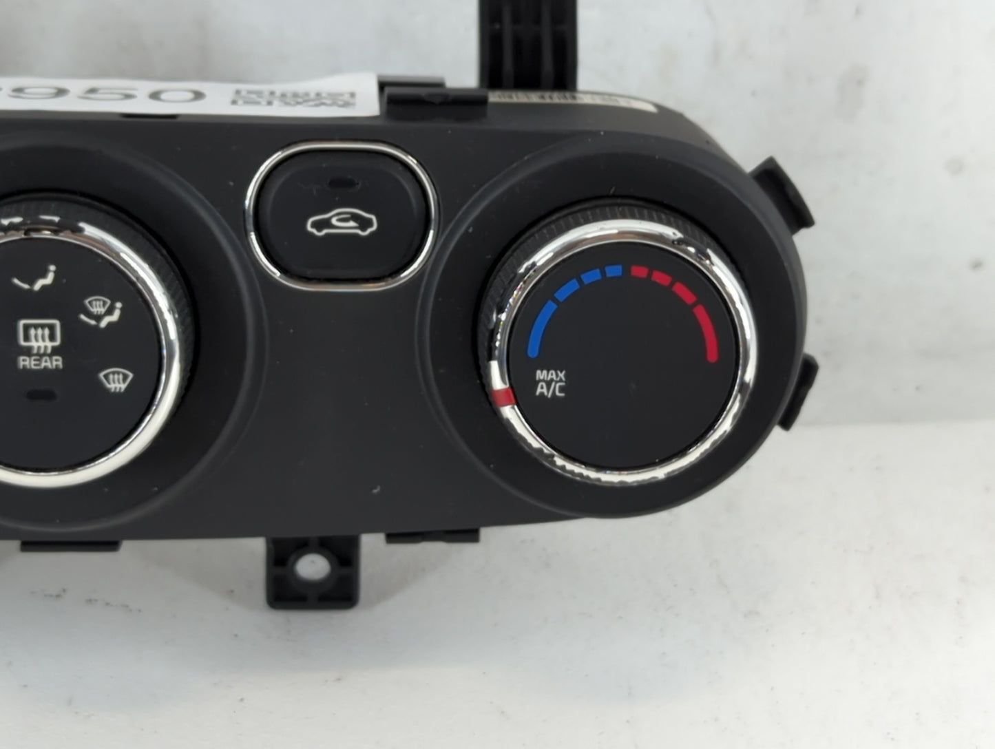 2017-2018 Kia Forte Climate Control Module Temperature AC/Heater Replacement P/N:Q0290AAM Fits Fits 2017 2018 OEM Used Auto 