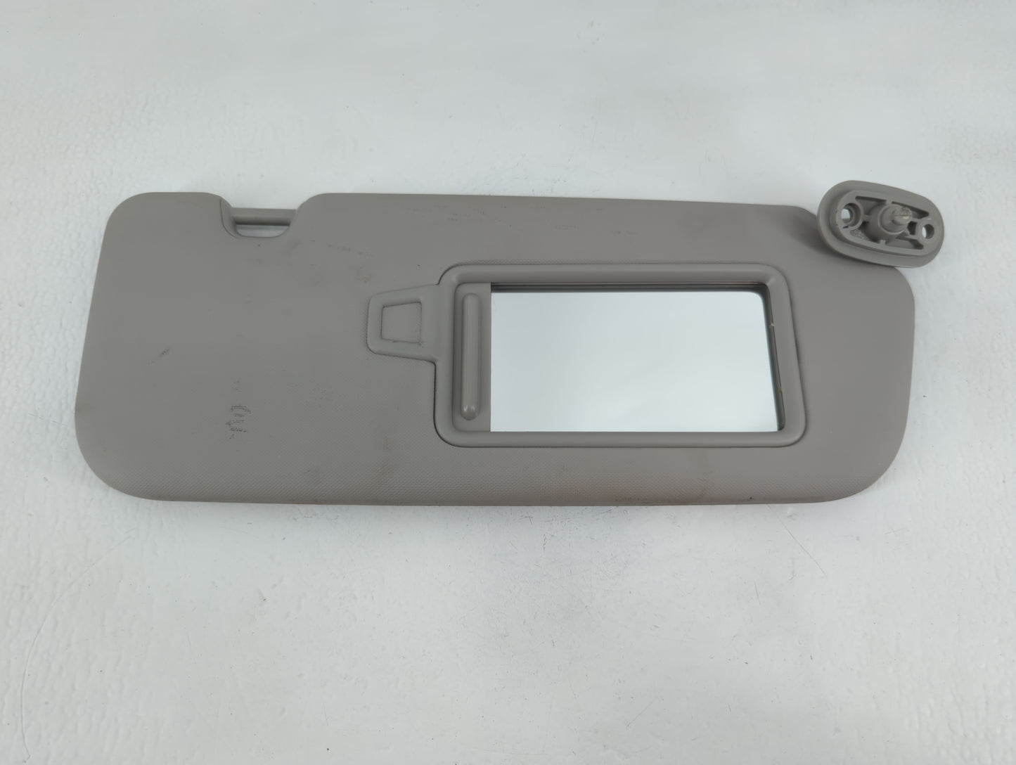 2017-2018 Kia Forte Sun Visor Shade Replacement Passenger Right Mirror Fits Fits 2017 2018 OEM Used Auto Parts - Oemusedauto