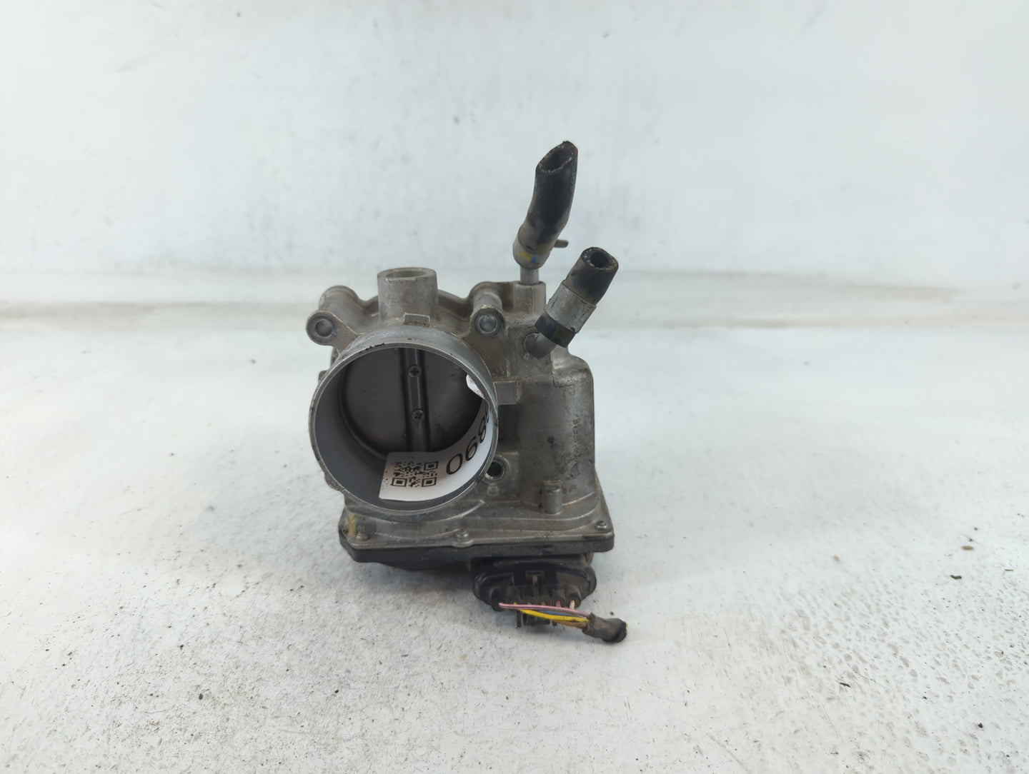 2014-2018 Kia Forte Throttle Body P/N:35100-2E000 Fits Fits 2011 2012 2013 2014 2015 2016 2017 2018 2019 2020 2021 OEM Used 