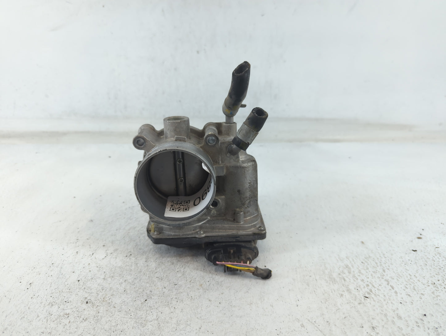 2014-2018 Kia Forte Throttle Body P/N:35100-2E000 Fits Fits 2011 2012 2013 2014 2015 2016 2017 2018 2019 2020 2021 OEM Used 