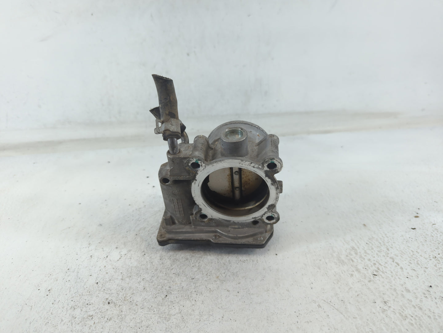 2014-2018 Kia Forte Throttle Body P/N:35100-2E000 Fits Fits 2011 2012 2013 2014 2015 2016 2017 2018 2019 2020 2021 OEM Used 