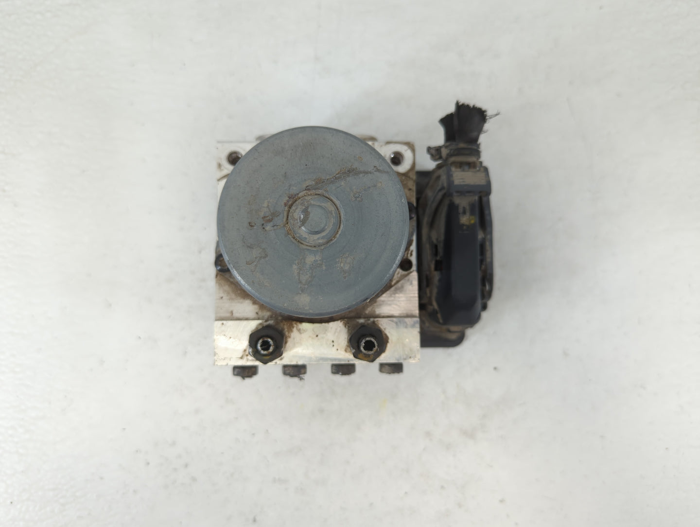 2017-2018 Kia Forte ABS Pump Control Module Replacement P/N:58920-B0200 Fits Fits 2017 2018 OEM Used Auto Parts - Oemusedaut