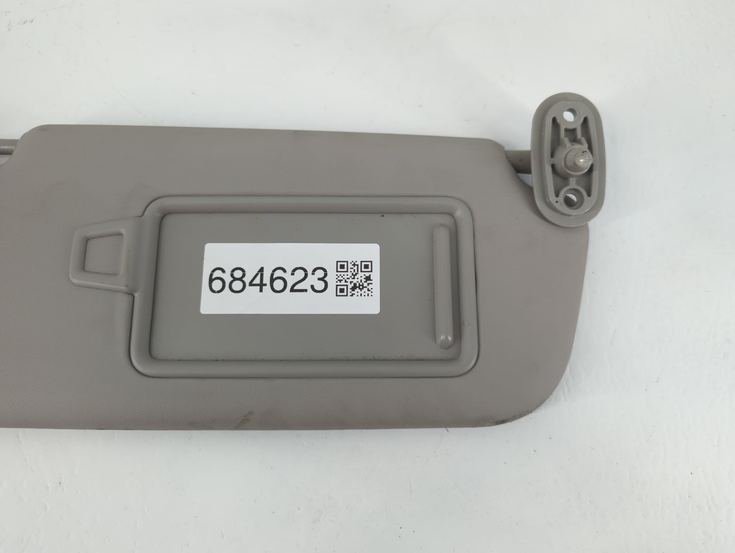 2017-2018 Kia Forte Sun Visor Shade Replacement Passenger Right Mirror Fits Fits 2017 2018 OEM Used Auto Parts - Oemusedauto