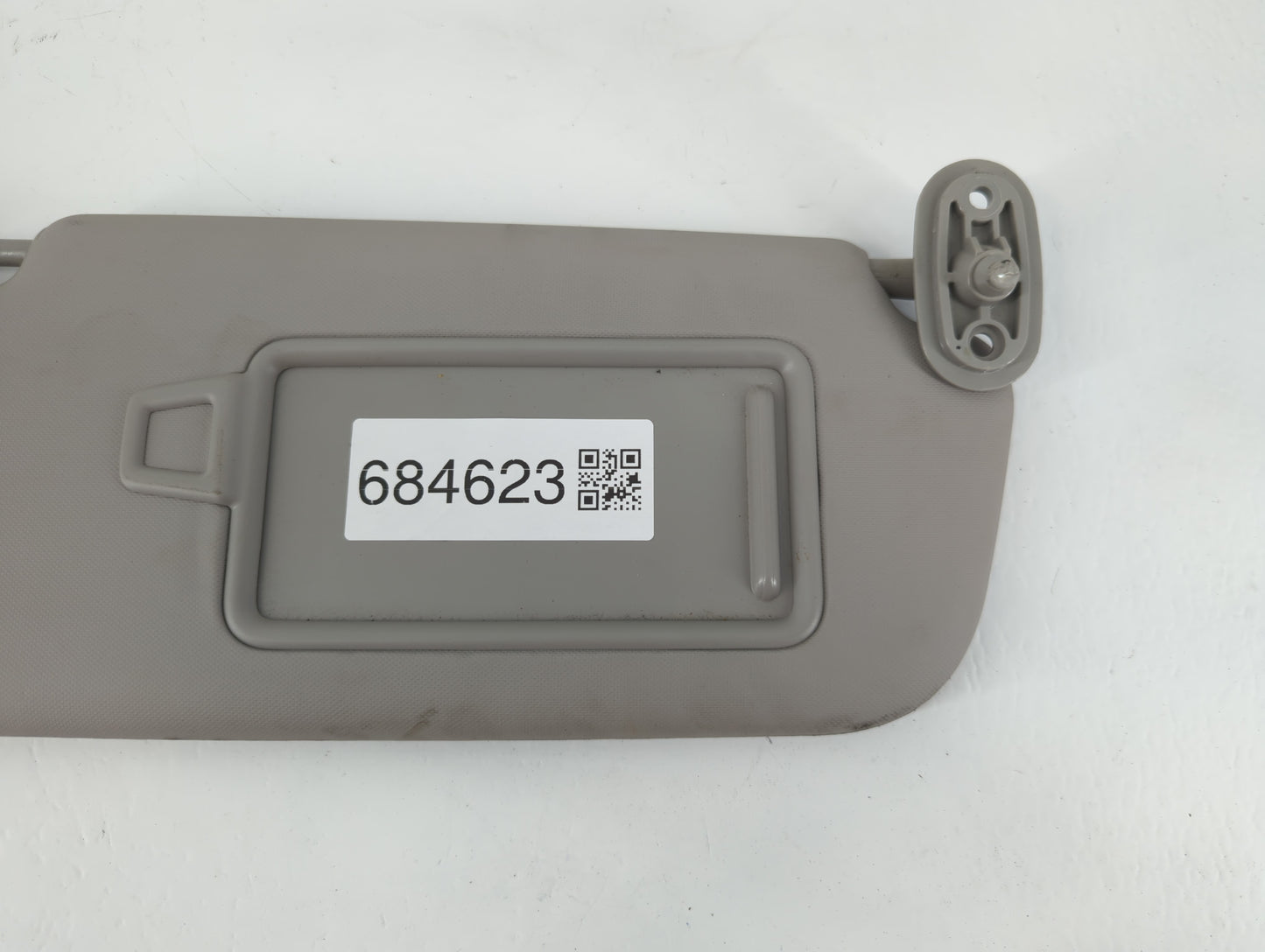 2017-2018 Kia Forte Sun Visor Shade Replacement Passenger Right Mirror Fits Fits 2017 2018 OEM Used Auto Parts - Oemusedauto