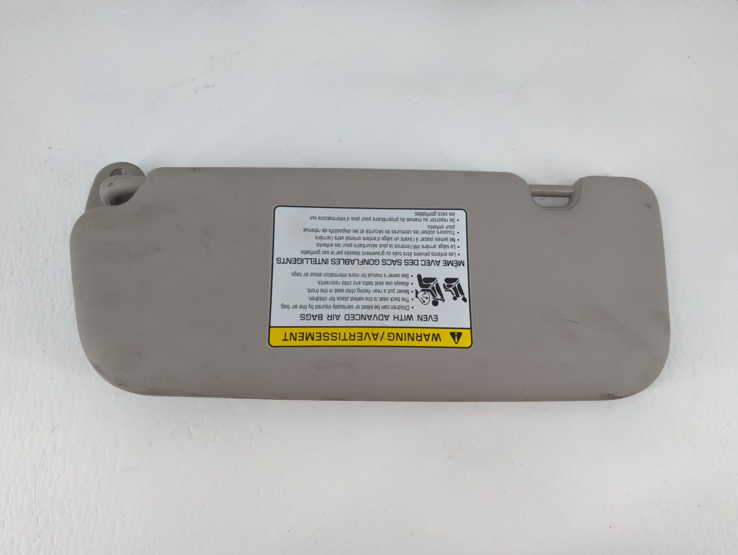2017-2018 Kia Forte Sun Visor Shade Replacement Passenger Right Mirror Fits Fits 2017 2018 OEM Used Auto Parts - Oemusedauto