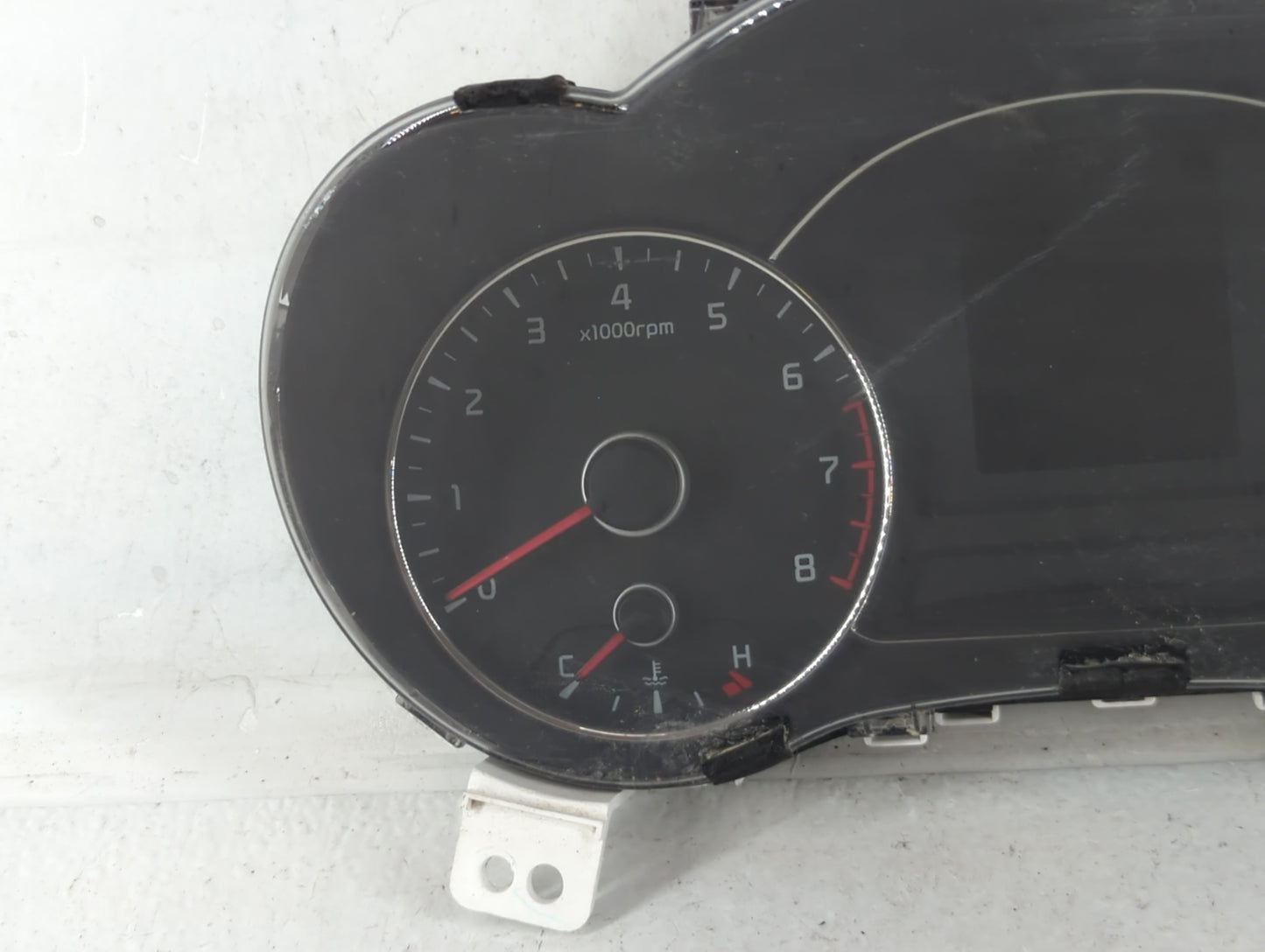 2017-2018 Kia Forte Instrument Cluster Speedometer Gauges P/N:94003-B0300 Fits Fits 2017 2018 OEM Used Auto Parts - Oemuseda