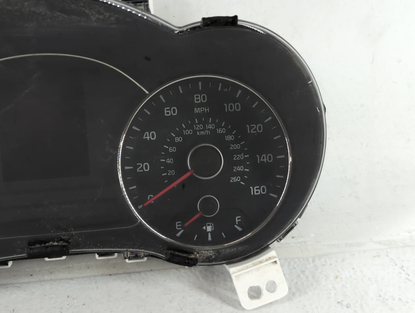 2017-2018 Kia Forte Instrument Cluster Speedometer Gauges P/N:94003-B0300 Fits Fits 2017 2018 OEM Used Auto Parts - Oemuseda