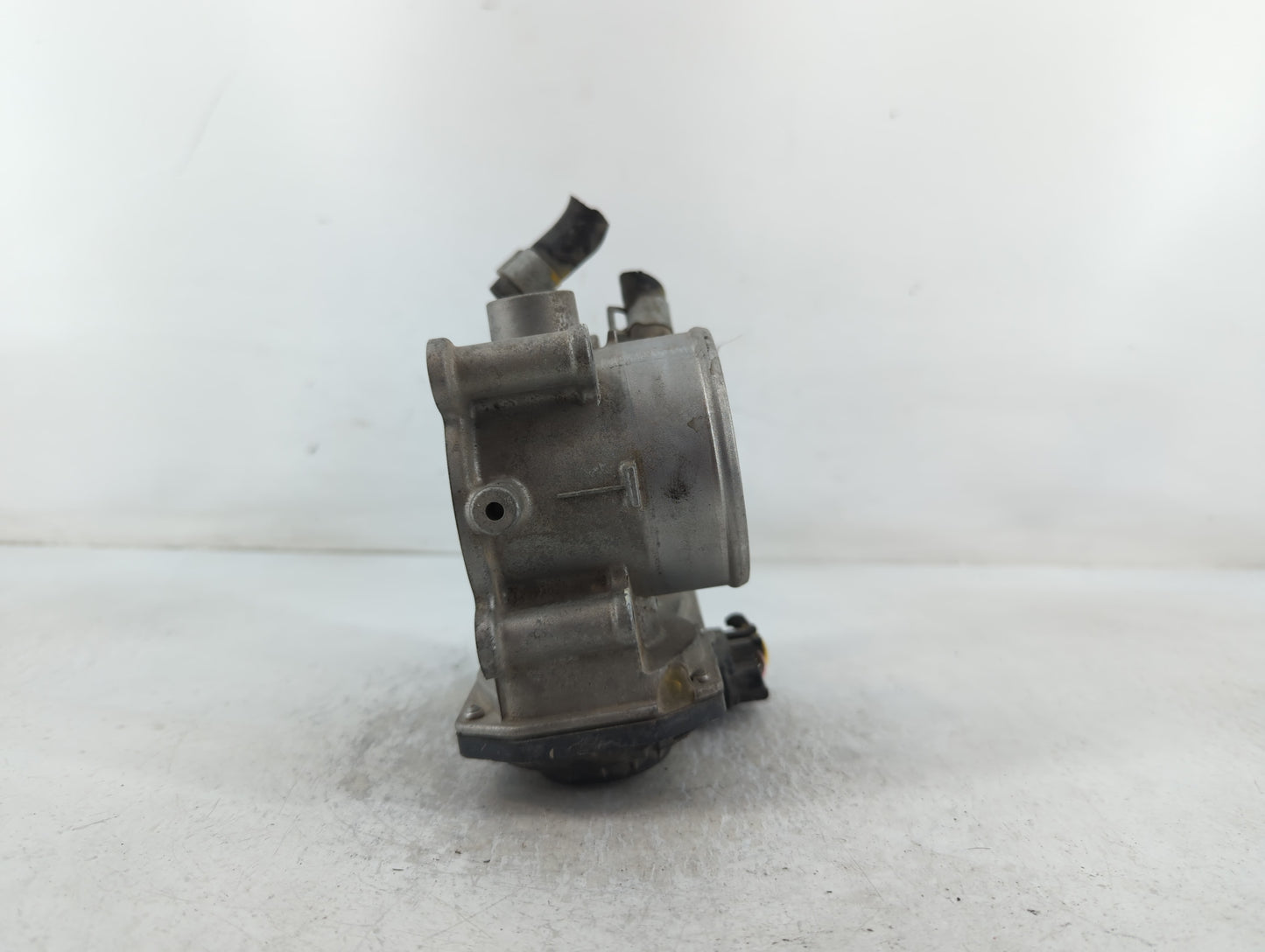 2014-2018 Kia Forte Throttle Body P/N:35100-2E000 Fits Fits 2011 2012 2013 2014 2015 2016 2017 2018 2019 2020 2021 OEM Used 