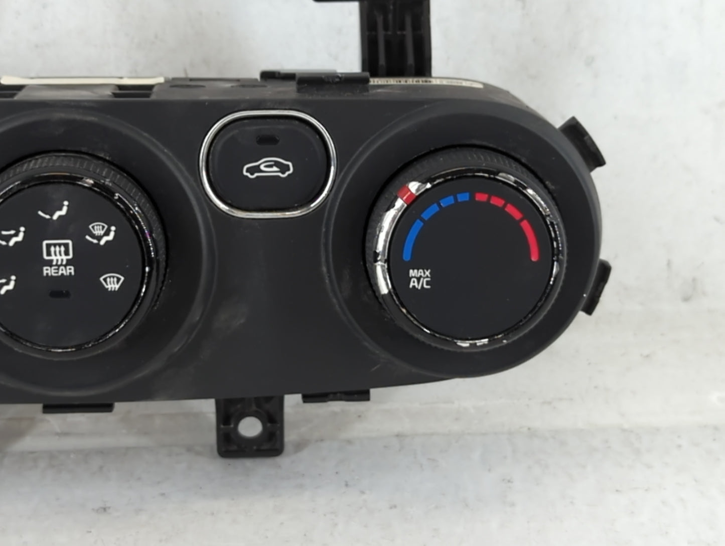 2017-2018 Kia Forte Climate Control Module Temperature AC/Heater Replacement P/N:97250-B0XXX 97250-A7XXX Fits Fits 2017 2018