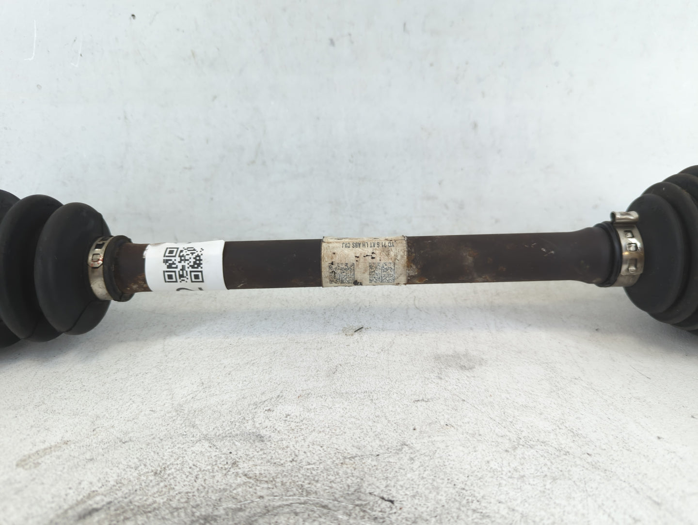 2014-2018 Kia Forte Axle Shaft Front Driver Cv C/v - Oemusedautoparts1.com