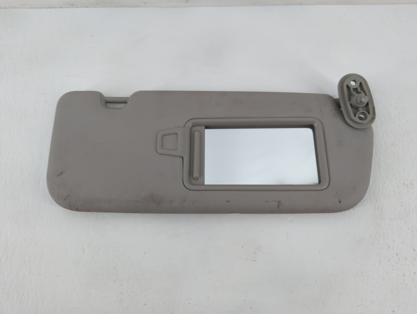 2017-2018 Kia Forte Sun Visor Shade Replacement Passenger Right Mirror Fits Fits 2017 2018 OEM Used Auto Parts - Oemusedauto