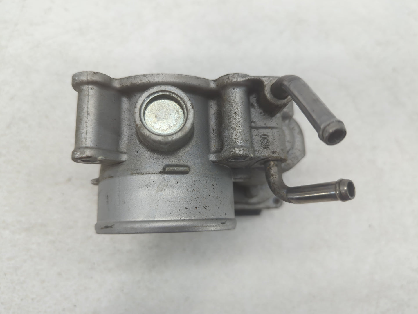 2014-2018 Kia Forte Throttle Body P/N:35100-2E000 Fits Fits 2011 2012 2013 2014 2015 2016 2017 2018 2019 2020 2021 OEM Used 