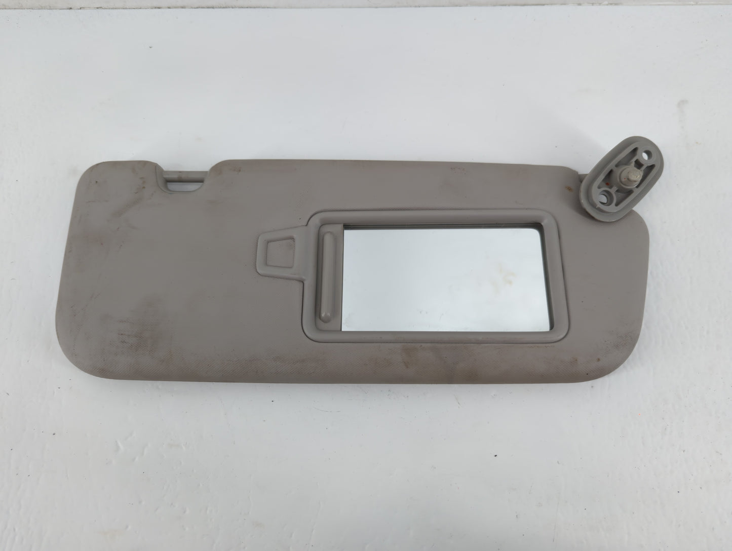 2017-2018 Kia Forte Sun Visor Shade Replacement Passenger Right Mirror Fits Fits 2017 2018 OEM Used Auto Parts - Oemusedauto