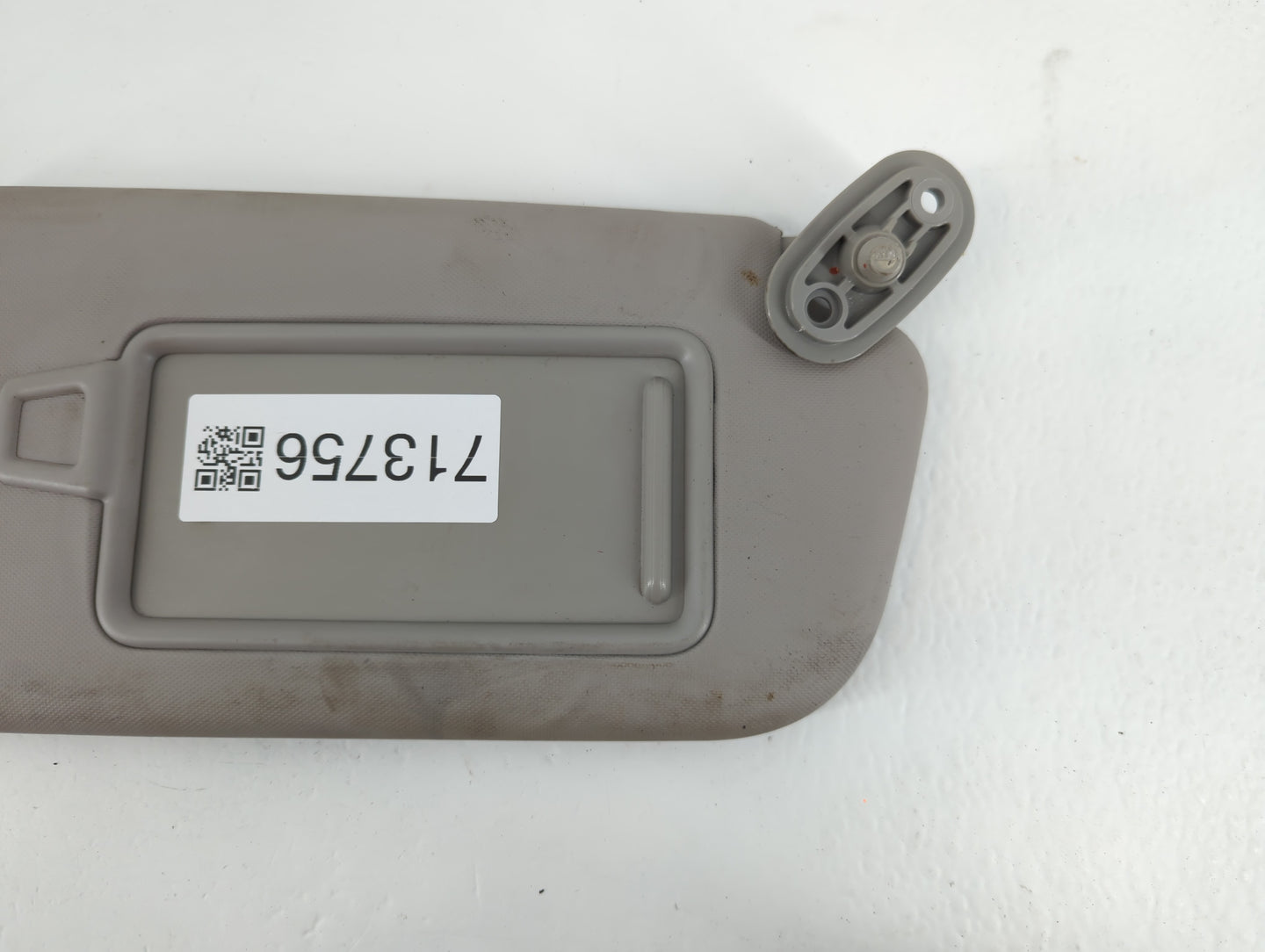 2017-2018 Kia Forte Sun Visor Shade Replacement Passenger Right Mirror Fits Fits 2017 2018 OEM Used Auto Parts - Oemusedauto