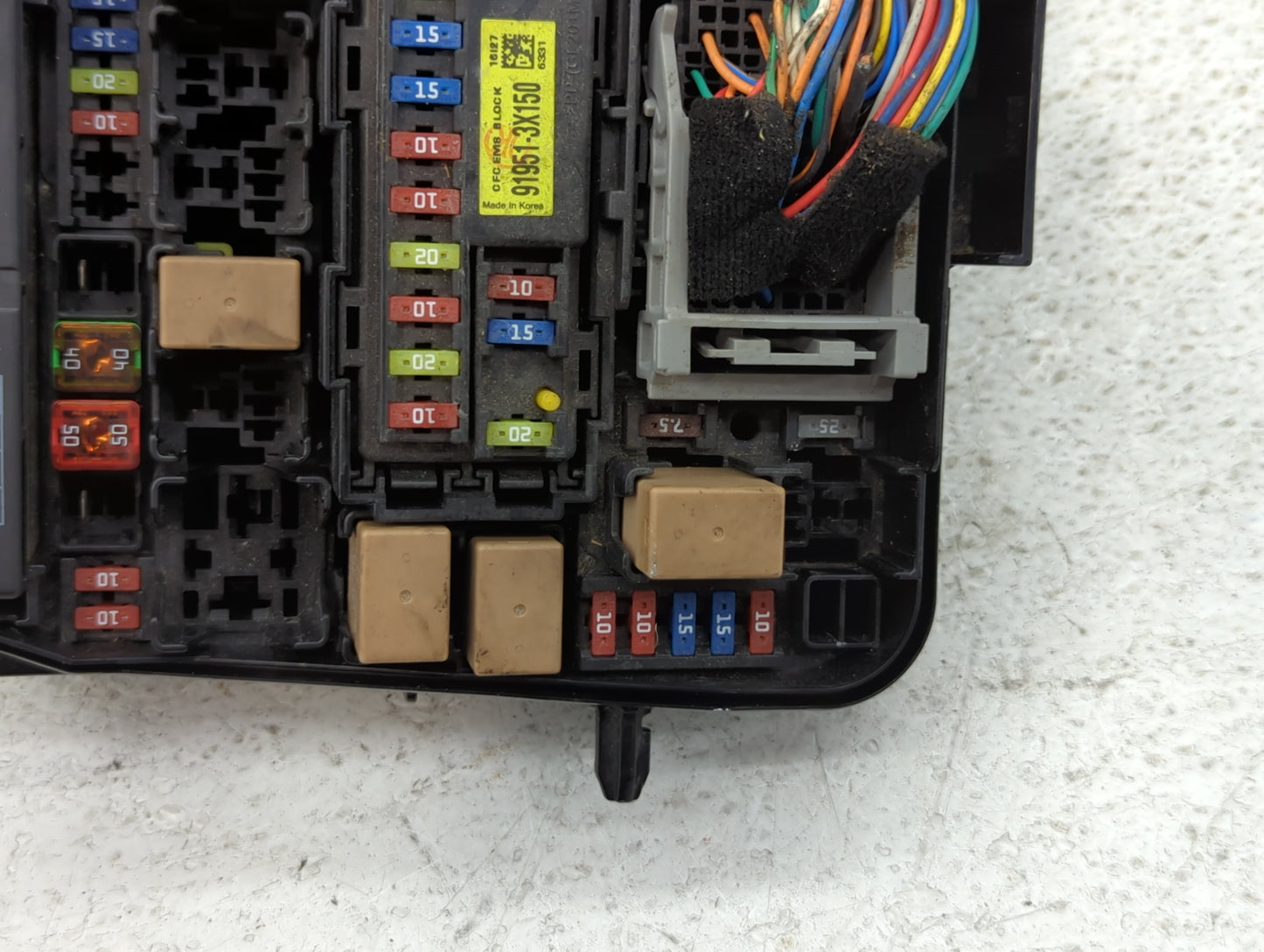 2017-2018 Kia Forte Fusebox Fuse Box Panel Relay Module P/N:91218 B0170 Fits Fits 2017 2018 OEM Used Auto Parts - Oemusedaut